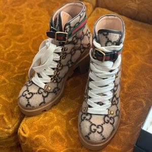 Authentic Gucci boots please check Gucci boot size chart before purchasing 🙏🏼